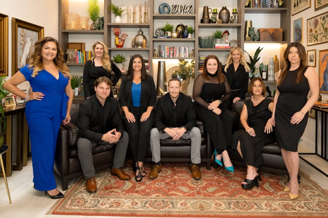 Stephan Bronson Real Estate Broker work photo 2