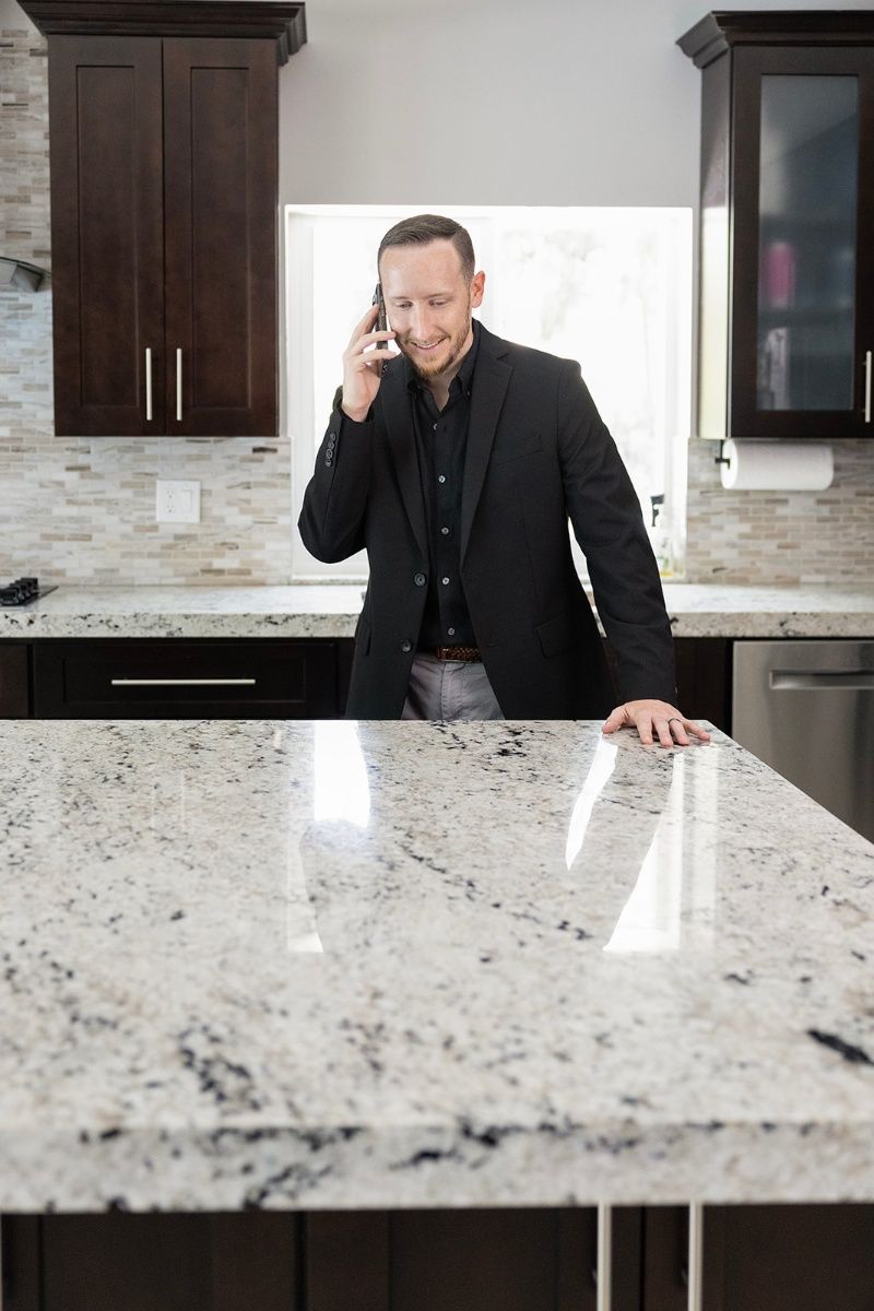 Stephan Bronson Real Estate Broker work photo 3